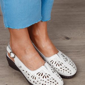 Sandale Damă din Piele Naturală cu Design Floral și Bareta Reglabilă CRL1300 ALB