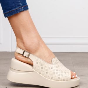 Sandale damă din piele naturală model simplu și confortabil cu platformă CRL1645 BEJ