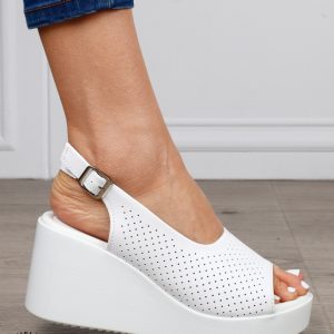 Sandale damă din piele naturală talpa tip platorma cu cataramă CRL1644 ALB