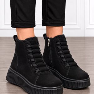 Ghete damă din piele naturală Intoarsa cu finisaj clasic CRL1904 NEGRU